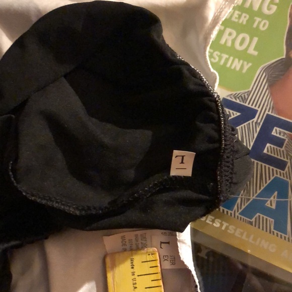 Swimsuits/ bikers flash bundle - Picture 8 of 10